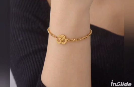 Bracelet en acier inoxydable avec le symbole OM